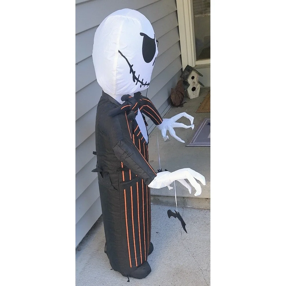 Gemmy Nightmare Before Christmas Inflatable Jack Skellington Lights Up 3.5 Feet